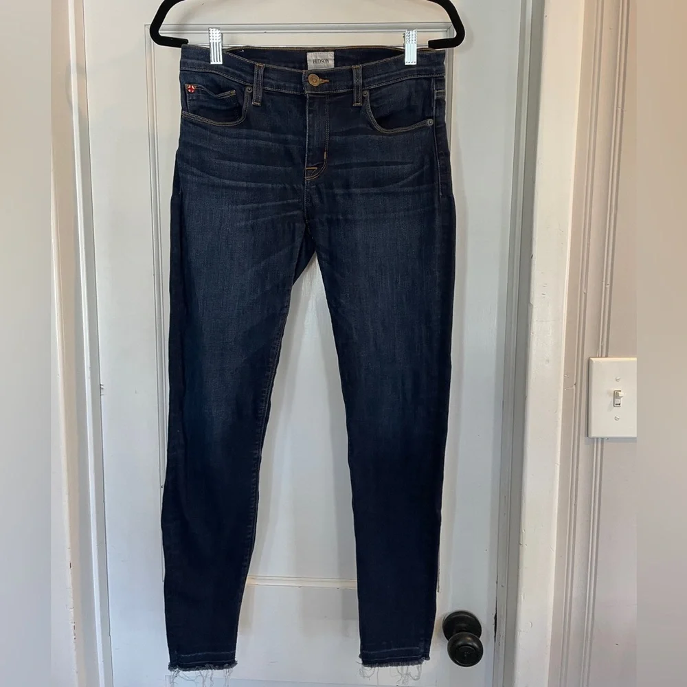 Hudson Natalie Mid Rise Skinny Jeans Dark Wash Frayed Hem | Size 27 - Picture 6 of 12